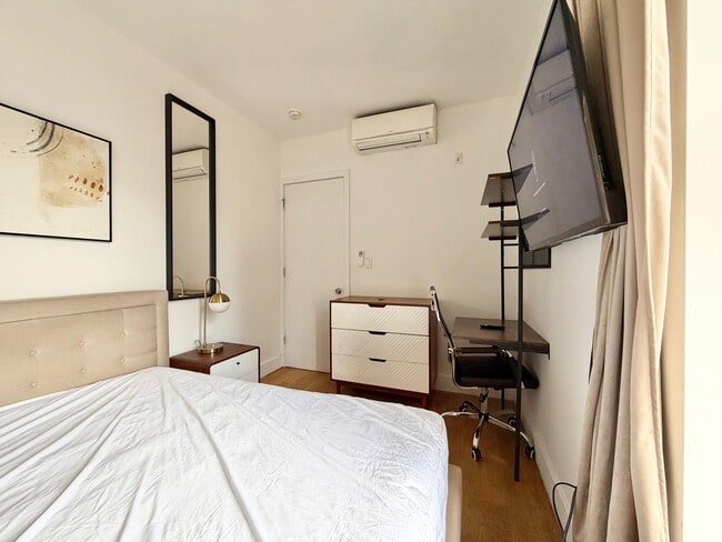 property at 1694 Park Ave