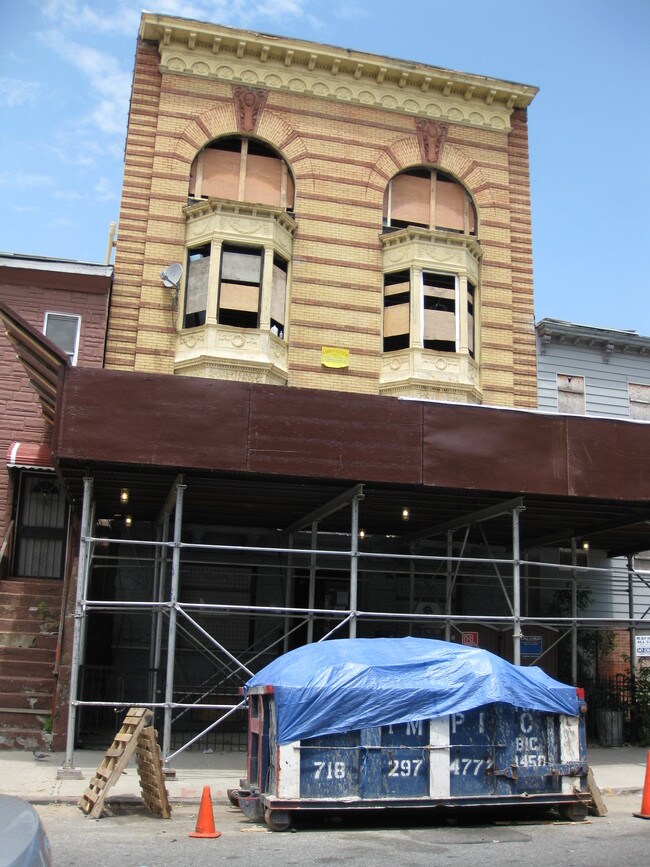 475 Monroe St in Brooklyn, NY - Building Photo - Building Photo