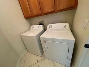 8432 Cheerful Brook Ave in Las Vegas, NV - Building Photo - Building Photo