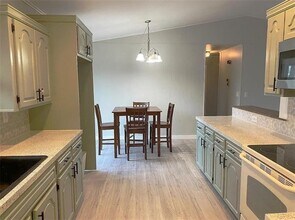 4 Basildon Cir in Bella Vista, AR - Building Photo - Building Photo