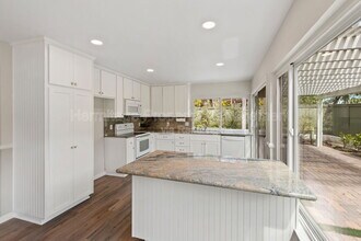 4111 Reyes St in Irvine, CA - Building Photo - Building Photo