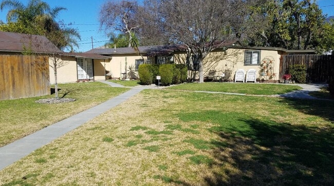 3851 Oakdale St, Unit 3851 Oakdale