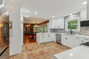 5210 River Park Villas Dr in St. Augustine, FL - Building Photo