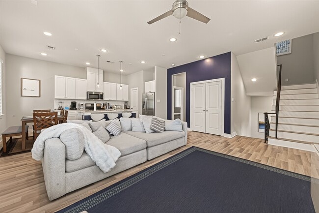 property at 6744 Del Rio St