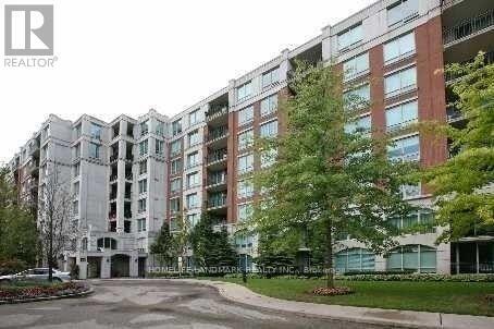 18 William Carson Crescent in Toronto, ON - Building Photo - Building Photo