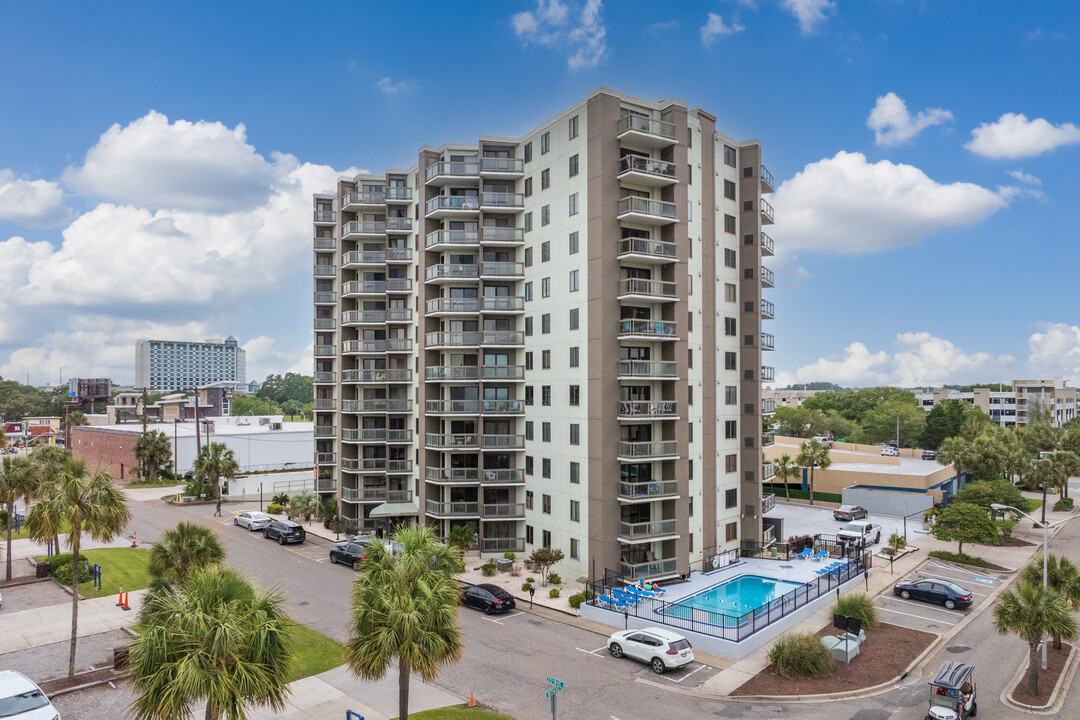 Atlantis Condominiums in Myrtle Beach, SC - Building Photo