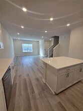 5821 Freshwater Cyn Dr in St. Cloud, FL - Building Photo - Building Photo