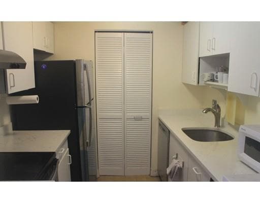 122 Tudor St, Unit A