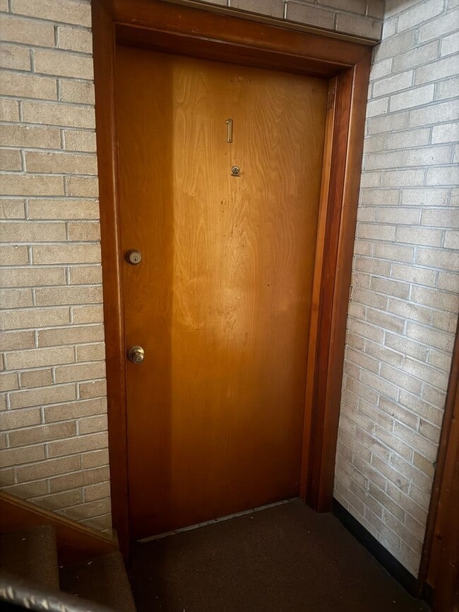 4201 Rocky River Dr in Cleveland, OH - Building Photo - Building Photo