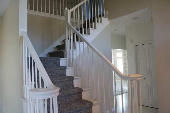 9939 Sequoia Ln in Munster, IN - Building Photo - Building Photo