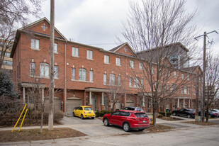 44 Bell Manor Dr Apartments