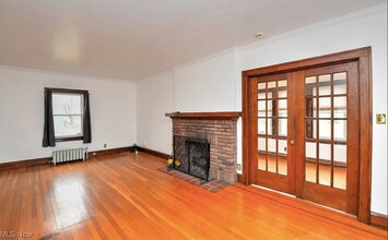 3133 Albion Rd in Shaker Heights, OH - Building Photo - Building Photo