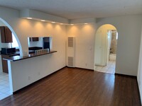 12504 Venice Blvd., Unit 204 in Los Angeles, CA - Building Photo - Building Photo