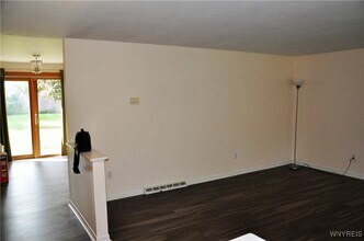 88 Philip Dr in Buffalo, NY - Building Photo - Building Photo