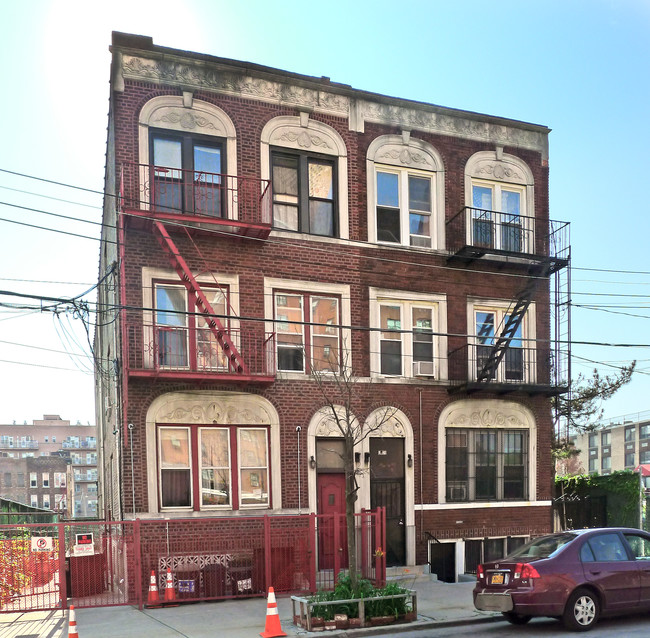 3029 W 24th St in Brooklyn, NY - Building Photo - Building Photo