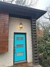 2573 Crestdale Cir SE in Atlanta, GA - Building Photo - Building Photo