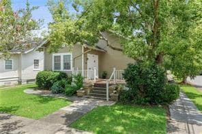 property at 1801 Pine St