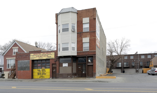 3613 S Archer Ave in Chicago, IL - Building Photo - Building Photo