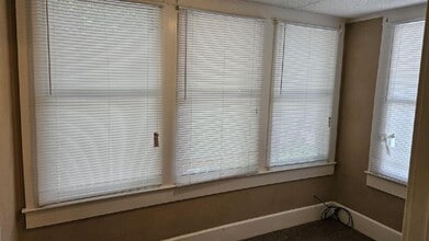 403 S 7th St in Crockett, TX - Building Photo - Building Photo