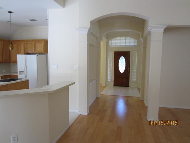 7016 Randall Way in Plano, TX - Foto de edificio - Building Photo