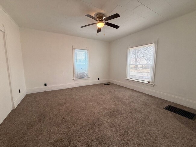 1802 2nd Ave S in Fort Dodge, IA - Building Photo - Building Photo