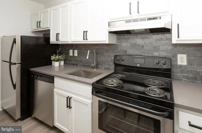 property at 1038 N Calvert St