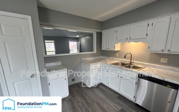 7083 Gleneagles Dr in Memphis, TN - Building Photo - Building Photo