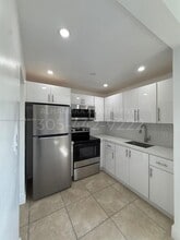 3100 W Flagler St in Miami, FL - Building Photo - Building Photo