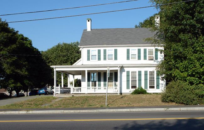 937 Main St in Weymouth, MA - Foto de edificio - Building Photo