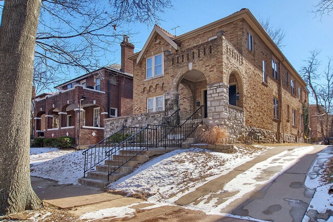 property at 7232 Dartmouth Ave