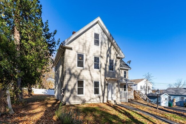6 Mountain Ave-Unit -1 in Marlborough, MA - Building Photo - Building Photo