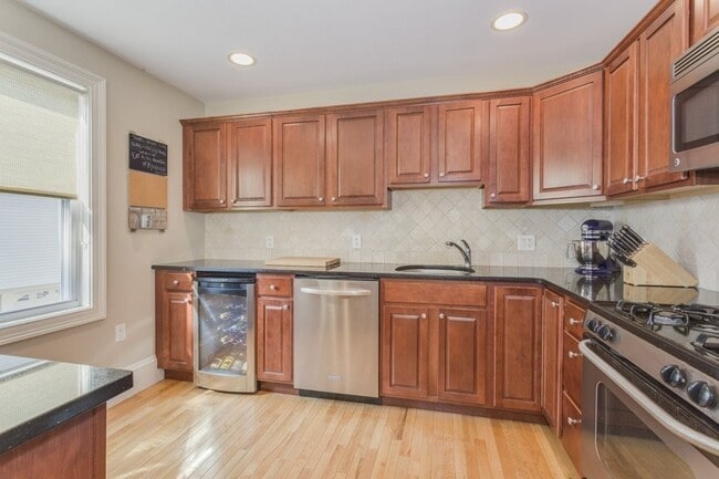 13 Downer Ct in Boston, MA - Building Photo - Building Photo