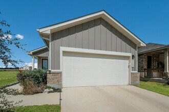 13249 Fantine Flds in San Antonio, TX - Building Photo - Building Photo