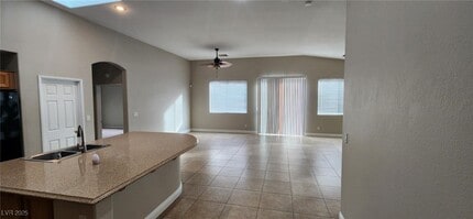 5504 Ferrell St in North Las Vegas, NV - Building Photo - Building Photo