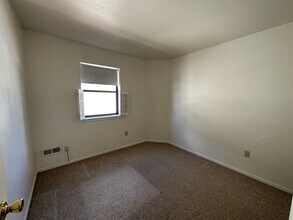 106 E Chester St in Lafayette, CO - Building Photo - Building Photo