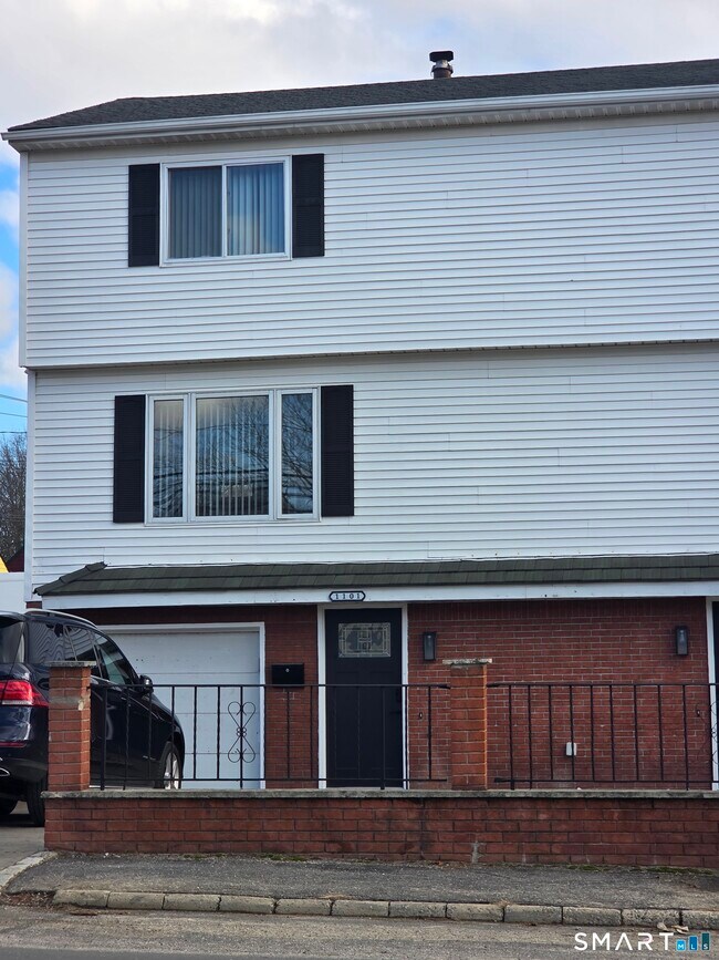 1101 Highland Ave in Waterbury, CT - Building Photo - Building Photo