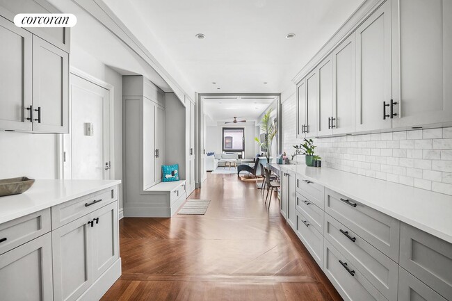 225 Pacific St in Brooklyn, NY - Building Photo - Building Photo