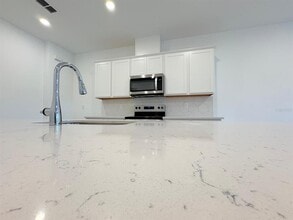 11224 Blue Bay Dr in Orlando, FL - Building Photo - Building Photo