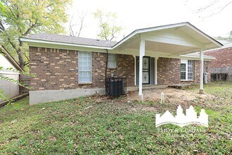 5169 Braden Dr in Memphis, TN - Building Photo - Building Photo