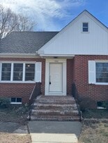 1302 Hazel St in Salisbury, MD - Building Photo