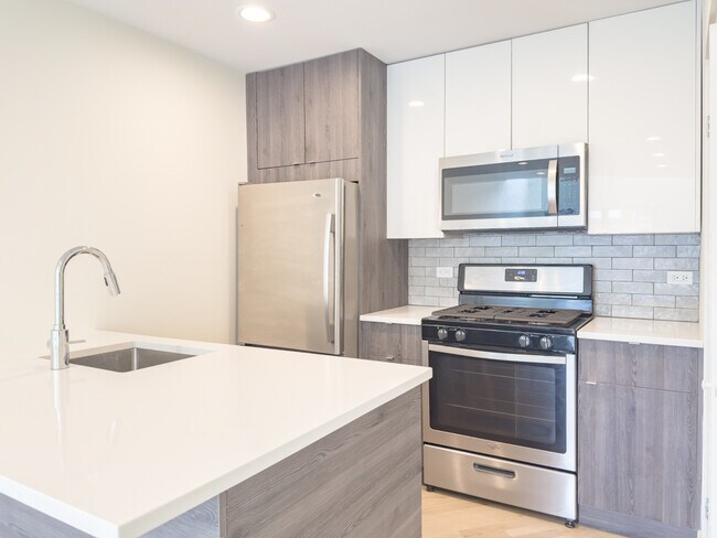 949 W Grace St in Chicago, IL - Building Photo - Building Photo