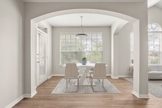 The Veranda at Centerfield in Houston, TX - Building Photo - Building Photo