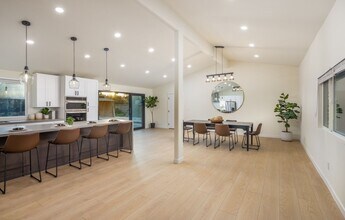 12821 Avenida La Valencia in Poway, CA - Building Photo - Building Photo