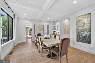 5310 Dorsett Pl NW in Washington, DC - Building Photo - Building Photo