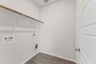 22906 Ephesus Ave in Tomball, TX - Building Photo - Building Photo