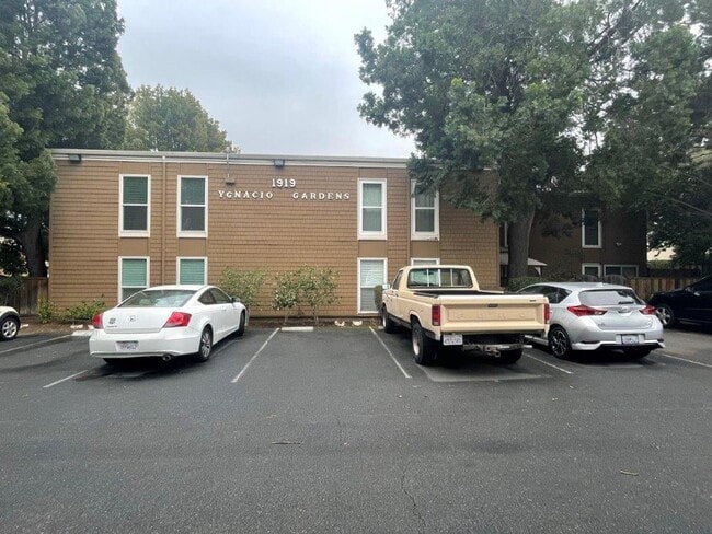 property at 1919 Ygnacio Valley Rd