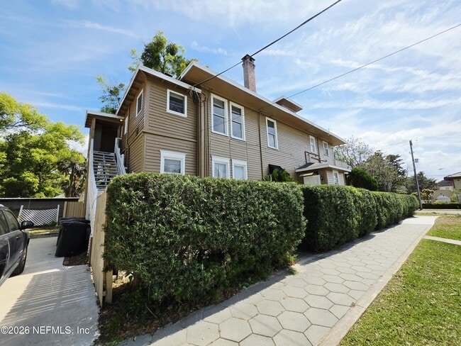 property at 1717 Aberdeen St