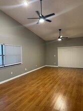 9633 Riverside Dr in Coral Springs, FL - Building Photo - Building Photo