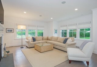 23 Gansett Ln in Amagansett, NY - Building Photo - Building Photo