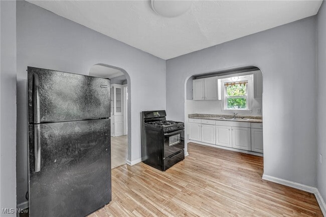 property at 3598 E 108th St